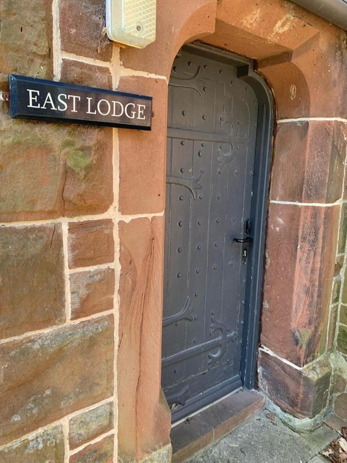 Thornton Manor - Holiday Cottages And Apartments Хесуол Екстериор снимка