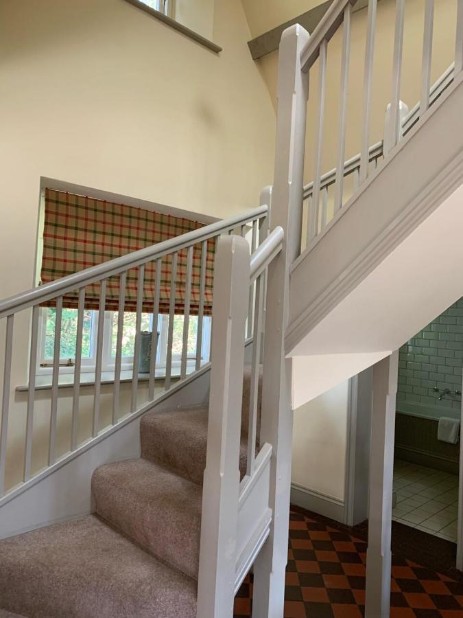Thornton Manor - Holiday Cottages And Apartments Хесуол Екстериор снимка