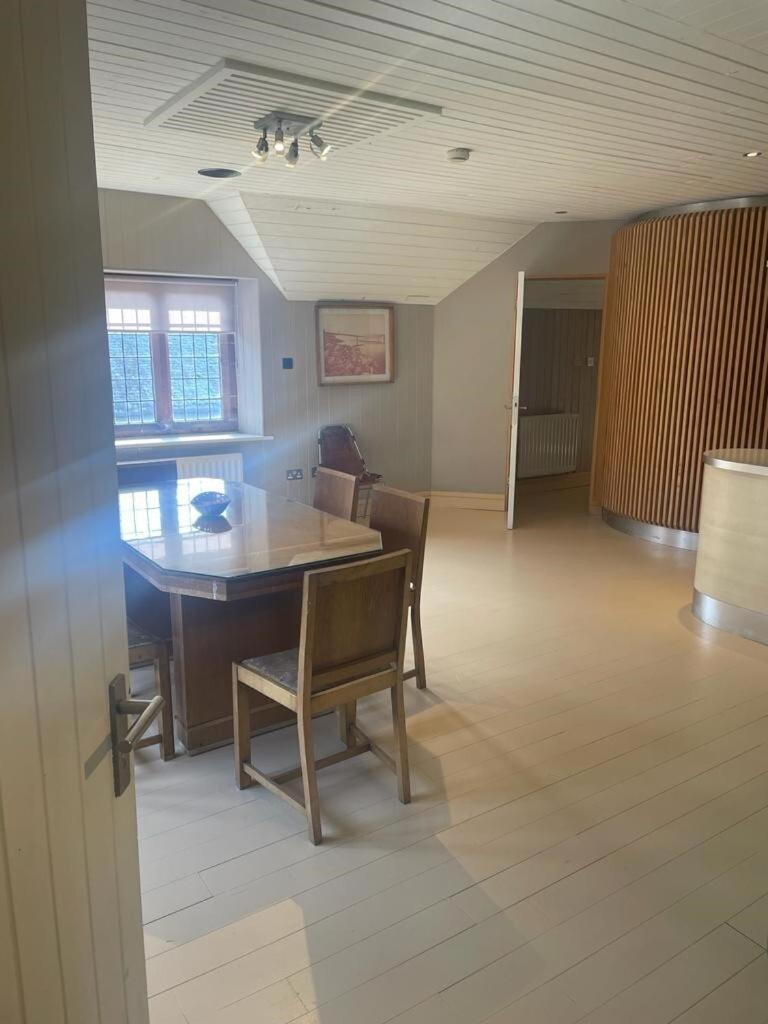 Thornton Manor - Holiday Cottages And Apartments Хесуол Стая снимка