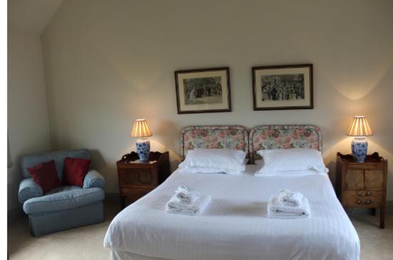 Thornton Manor - Holiday Cottages And Apartments Хесуол Стая снимка