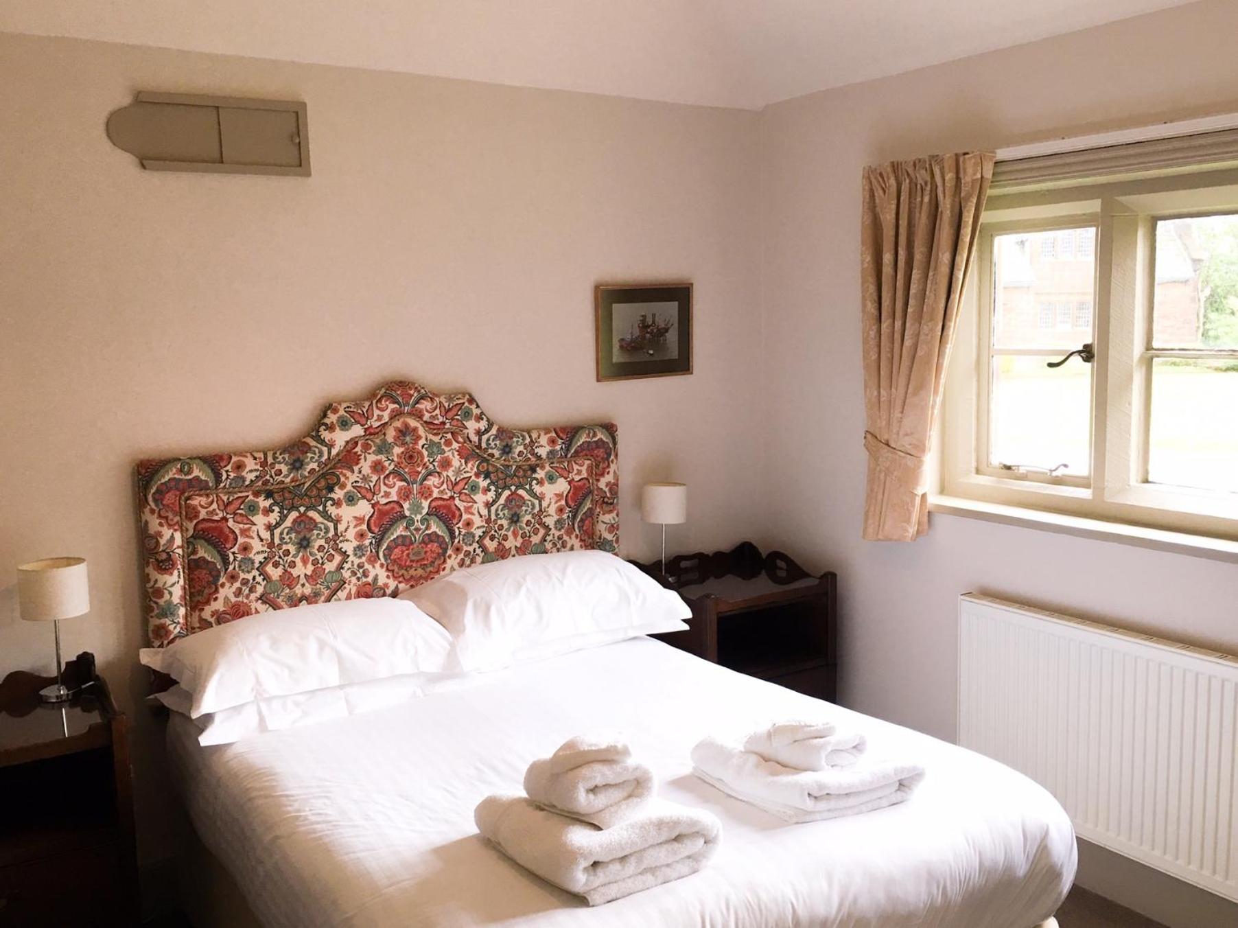 Thornton Manor - Holiday Cottages And Apartments Хесуол Екстериор снимка