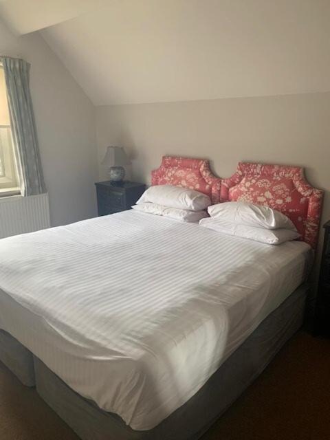 Thornton Manor - Holiday Cottages And Apartments Хесуол Стая снимка