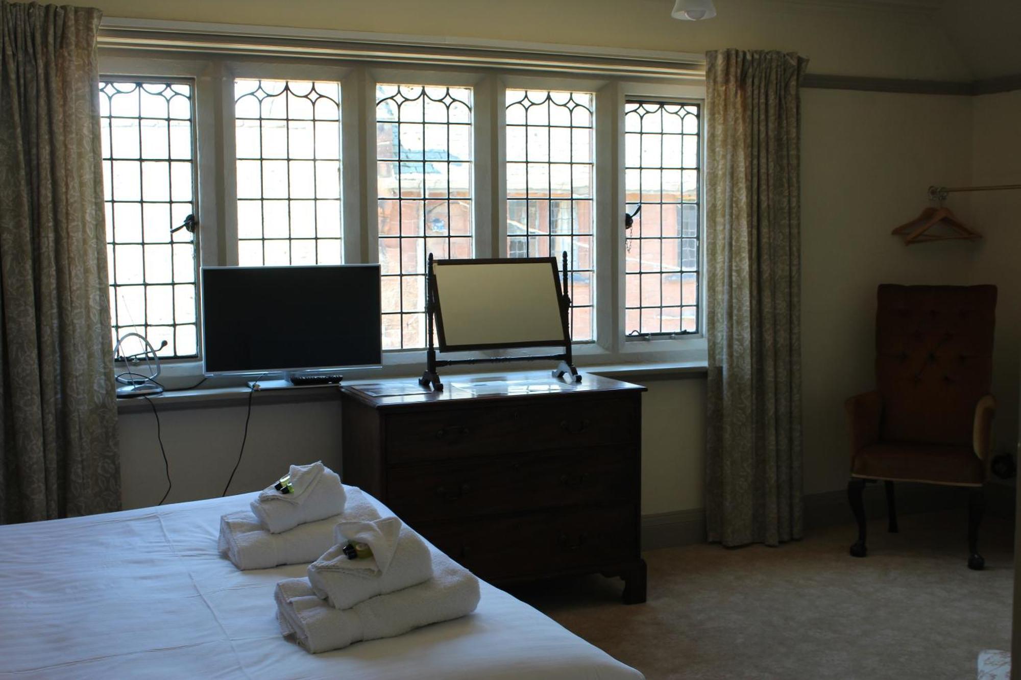 Thornton Manor - Holiday Cottages And Apartments Хесуол Стая снимка
